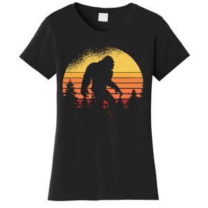 Retro Bigfoot Believer Silhouette Sasquatch Hide And Seek Women's T-Shirt