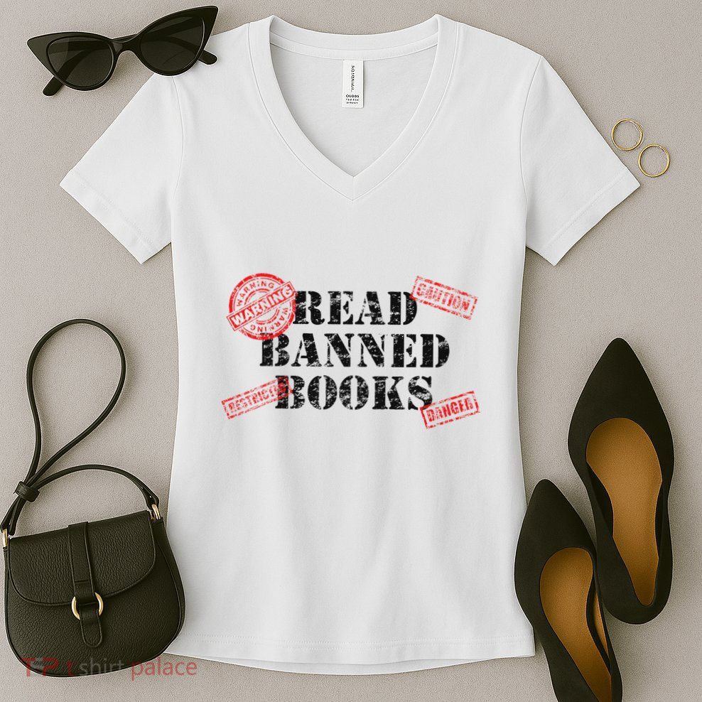 Read Banned Books Book Lovers Reading Teacher Librarian Warn Women's V-Neck T-Shirt