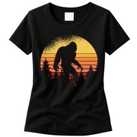 Retro Bigfoot Believer Silhouette Sasquatch Hide And Seek Womens T-Shirt