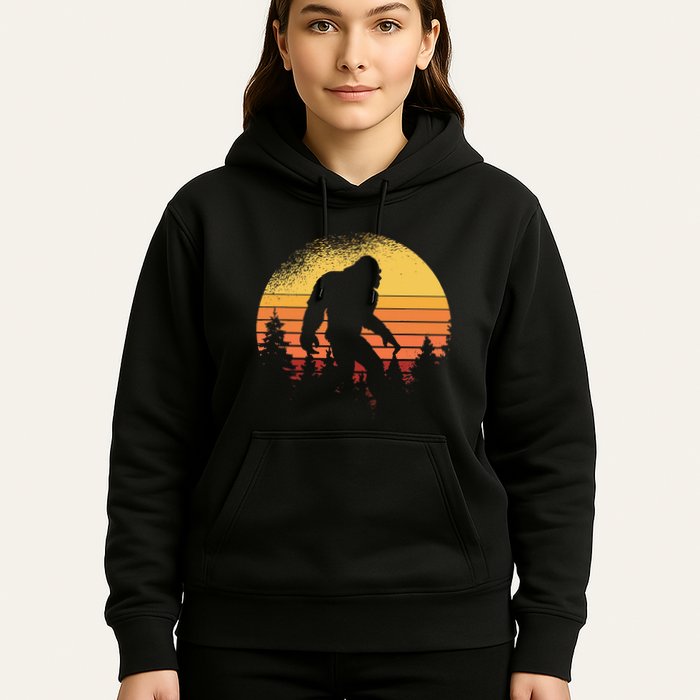 Retro Bigfoot Believer Silhouette Sasquatch Hide And Seek Hoodie