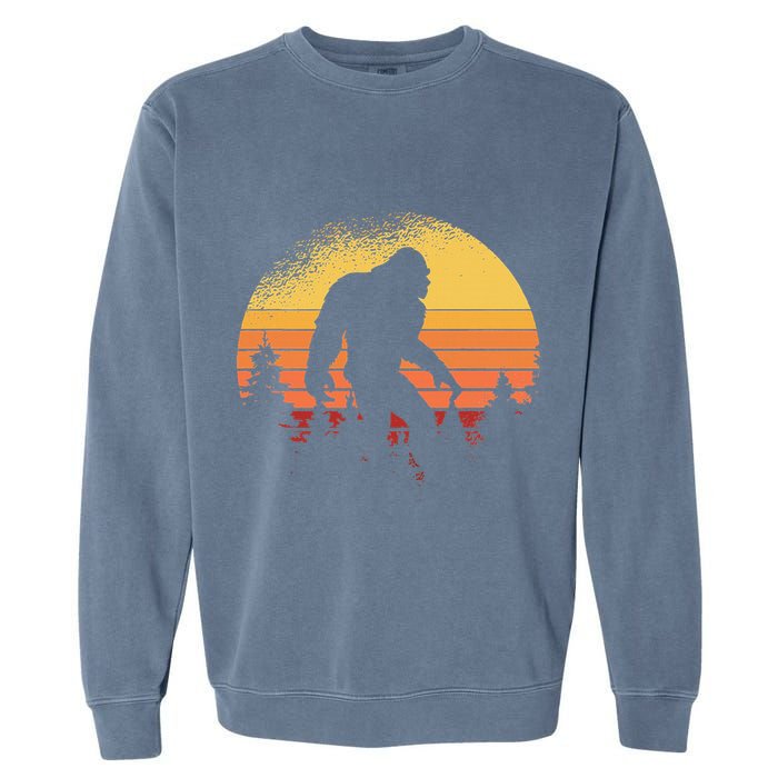 Retro Bigfoot Believer Silhouette Sasquatch Hide And Seek Garment-Dyed Sweatshirt