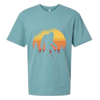 Retro Bigfoot Believer Silhouette Sasquatch Hide And Seek Sueded Cloud Jersey T-Shirt
