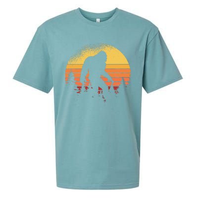 Retro Bigfoot Believer Silhouette Sasquatch Hide And Seek Sueded Cloud Jersey T-Shirt