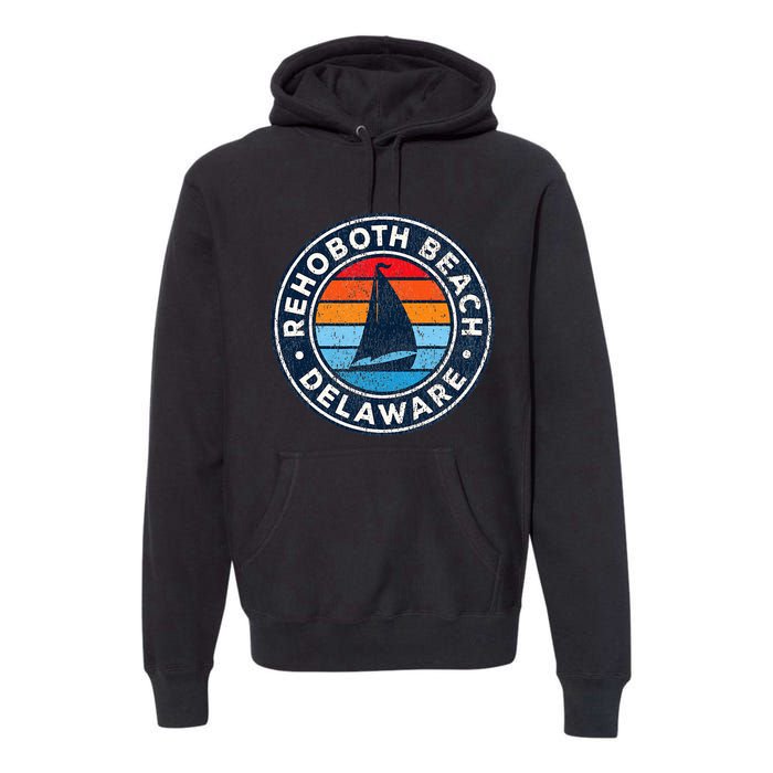 Rehoboth Beach Delaware De Vintage Sailboat Retro 70s Premium Hoodie