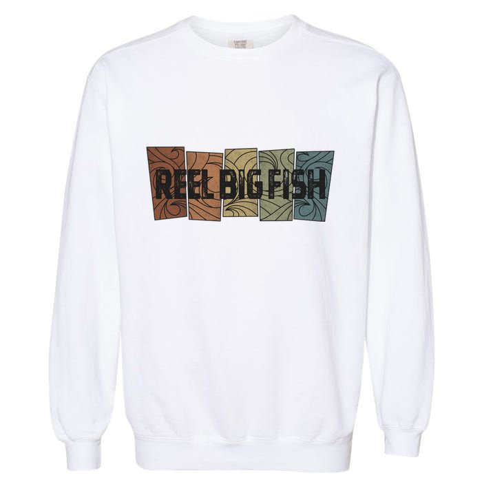 Reel Big Fish Retro Pattern Garment-Dyed Sweatshirt
