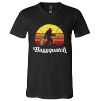 Retro Bassquatch Funny Bigfoot Fishing Outdoor Gift V-Neck T-Shirt