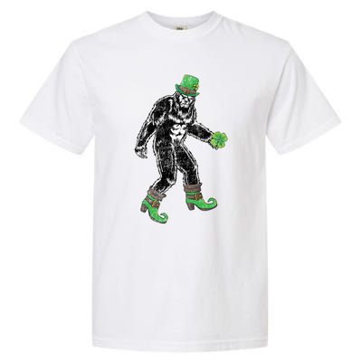 Retro Big Foot Leprechaun St Patrick's Day Sasquatch Lover Great Gift Garment-Dyed Heavyweight T-Shirt