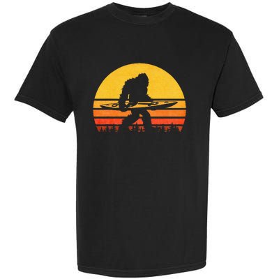 Retro Bigfoot Kayak Vintage Sasquatch Kayaking Garment-Dyed Heavyweight T-Shirt