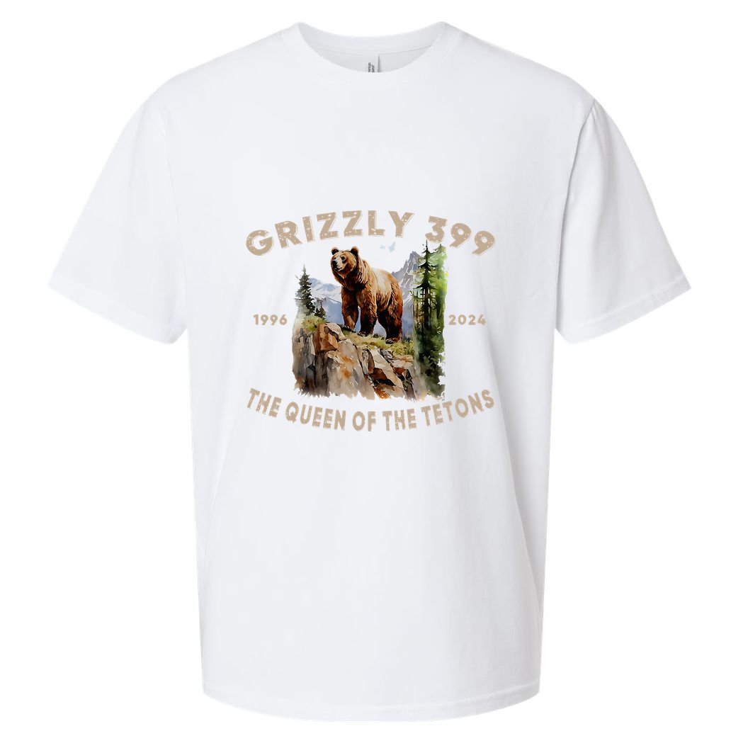Retro Bear Lover Queen Of The Tetons Grizzly 399 Wildlife Sueded Cloud Jersey T-Shirt
