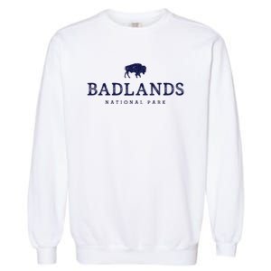 Retro Badlands National Park Bison Hiking Souvenir Garment-Dyed Sweatshirt