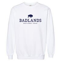 Retro Badlands National Park Bison Hiking Souvenir Garment-Dyed Sweatshirt