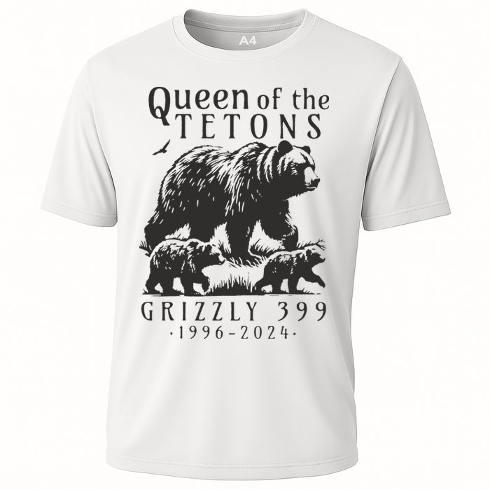 Retro Bear Queen Of The Tetons Grizzly 399 National Park Cooling Performance Crew T-Shirt