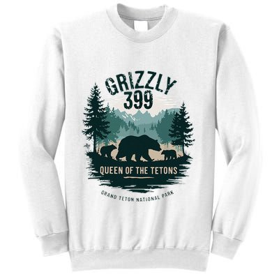 Retro Bear Queen Of The Tetons Grizzly 399 National Park Sweatshirt