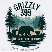 Retro Bear Queen Of The Tetons Grizzly 399 National Park T-Shirt