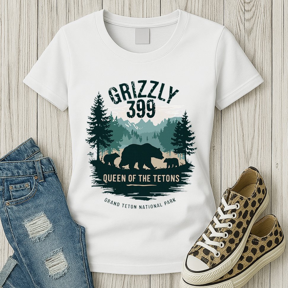 Retro Bear Queen Of The Tetons Grizzly 399 National Park Womens T-Shirt
