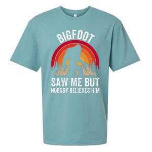 retro Bigfoot Saw Me But Nobody Believes Him Sueded Cloud Jersey T-Shirt