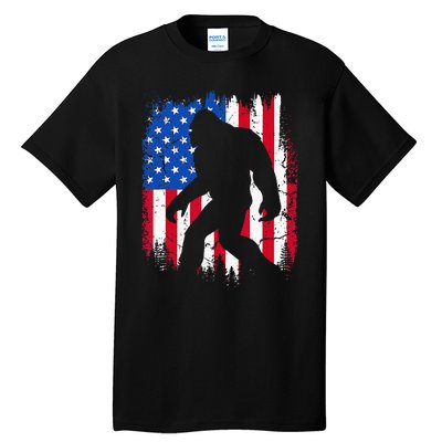 Retro Bigfoot Silhouette USA Flag Sasquatch Lovers July 4th Tall T-Shirt