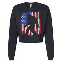 Retro Bigfoot Silhouette USA Flag Sasquatch Lovers July 4th Cropped Pullover Crew