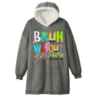 Retro Bruh We Out Teachers Happy Last Day Of School Funny Hooded Wearable Blanket