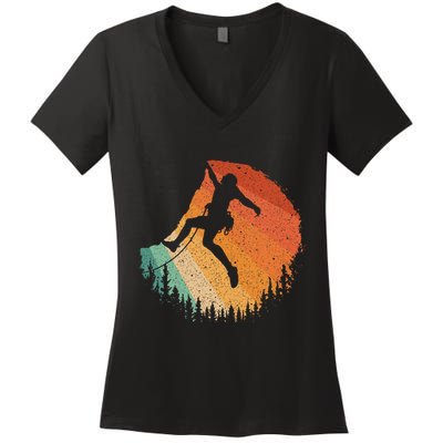 Rock Climbing Art For Women Mountain Climber Bouldering Women's V-Neck T-Shirt