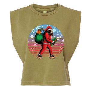 Retro Christmas Big Foot Sasquatch Santa Claus Garment-Dyed Women's Muscle Tee