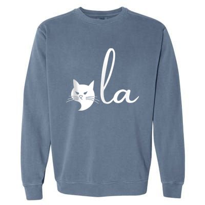 Retro Cat Comma La Kamala Harris For President 2024 Election Garment-Dyed Sweatshirt