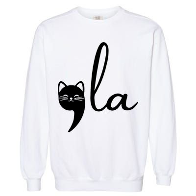 Retro Cat Comma La Kamala Harris For President 2024 Election Garment-Dyed Sweatshirt
