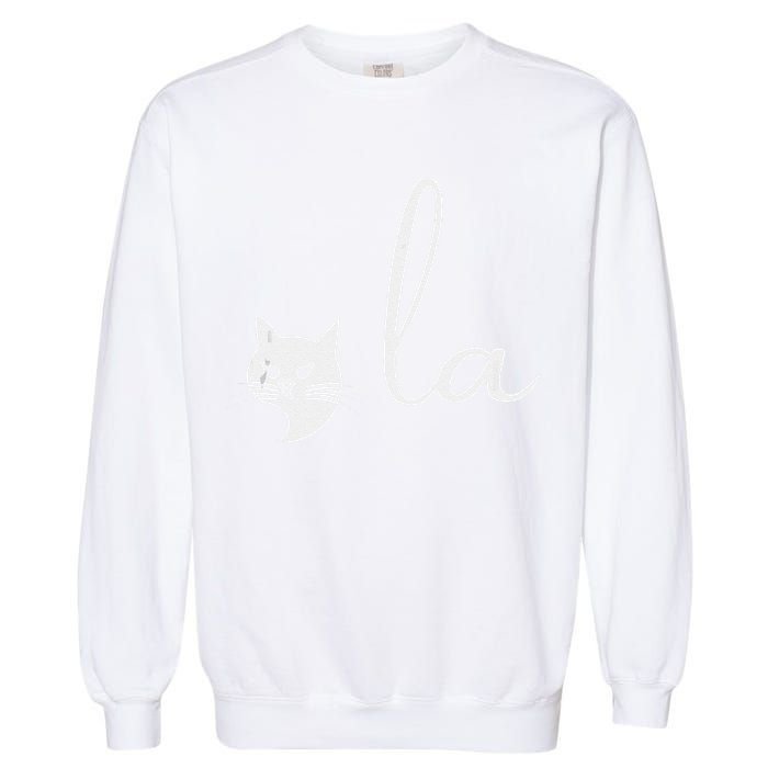 Retro Cat Comma La Kamala Harris For President 2024 Election Garment-Dyed Sweatshirt