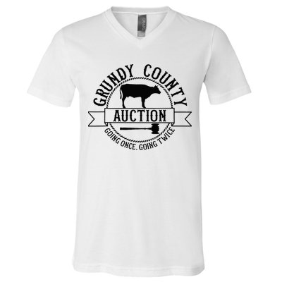 Retro Cow Cattle Grundy County Auction Western Country Farm V-Neck T-Shirt
