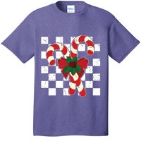 Retro Candy Cane Trendy Checkered Christmas Holiday T-Shirt