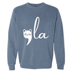 Retro Cat Comma La Kamala Harris For President 2024 Election Garment-Dyed Sweatshirt