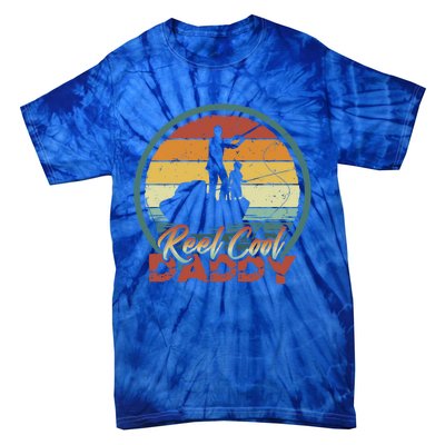 Reel Cool Daddy Cool Gift Cool Retro Vintage Fishing Family Gift Tie-Dye T-Shirt