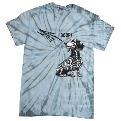 Retro Cute Dachshund Skeleton Hand Boop Dog Funny Halloween Tie-Dye T-Shirt