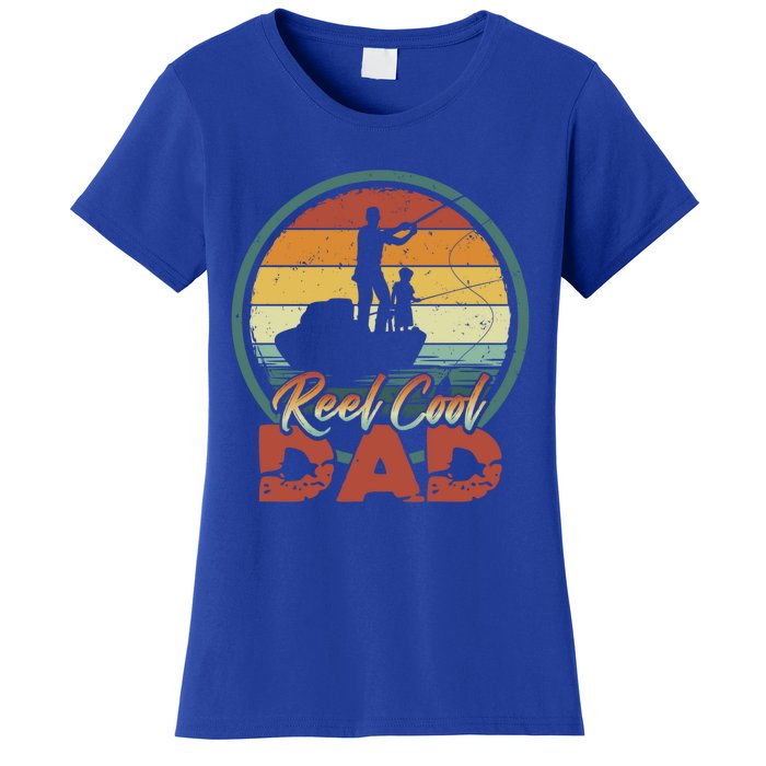 Reel Cool Dad Gift Cool Vintage Retro Fishing Family Gift Women's T-Shirt