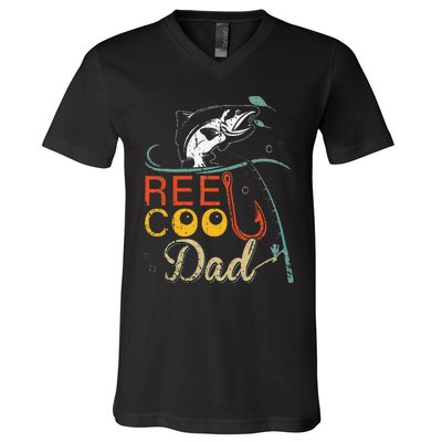 Reel Cool Dad Funny Fishing Father's Day Fisherman Daddy V-Neck T-Shirt