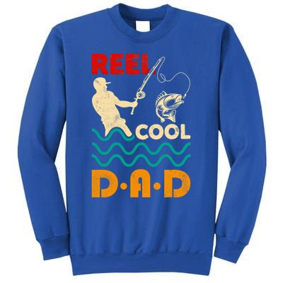 Reel Cool Dad Fishing Qoute Fun Fathers Day Fisher Great Gift Sweatshirt