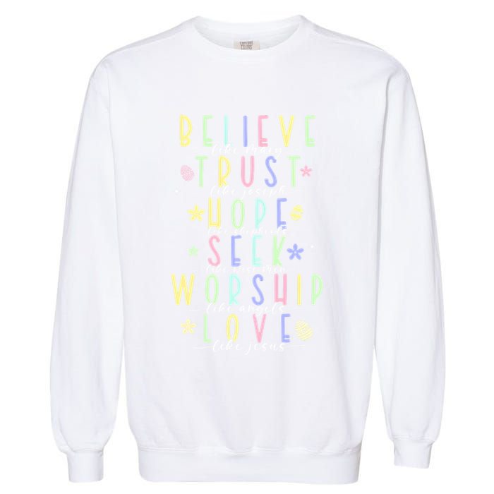 Retro Christian Easter Day Family Garment-Dyed Sweatshirt