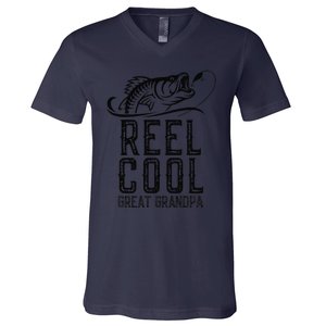 Reel Cool Great Grandpa Fishing Fisherman Funny Retro V-Neck T-Shirt