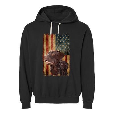 Retro Chocolate Lab With Usa Flag Gift Chocolate Lab Dad Mom Garment-Dyed Fleece Hoodie