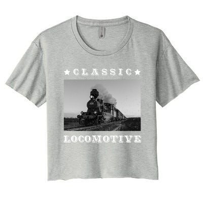 Retro Classic Locomotive Steam Train Lovers Vintage Gift Women's Crop Top Tee