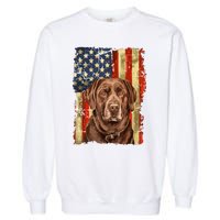 Retro Chocolate Lab With Usa Flag Gift Chocolate Lab Dad Mom Garment-Dyed Sweatshirt