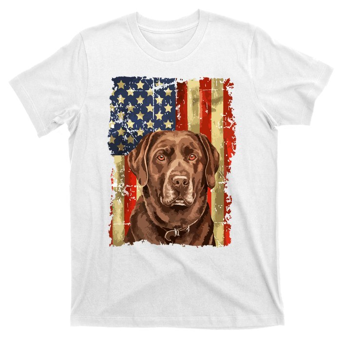 Retro Chocolate Lab With Usa Flag Gift Chocolate Lab Dad Mom T-Shirt