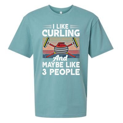 Retro Curling Love Design Curler Winter Ice Sports Curling Gift Sueded Cloud Jersey T-Shirt