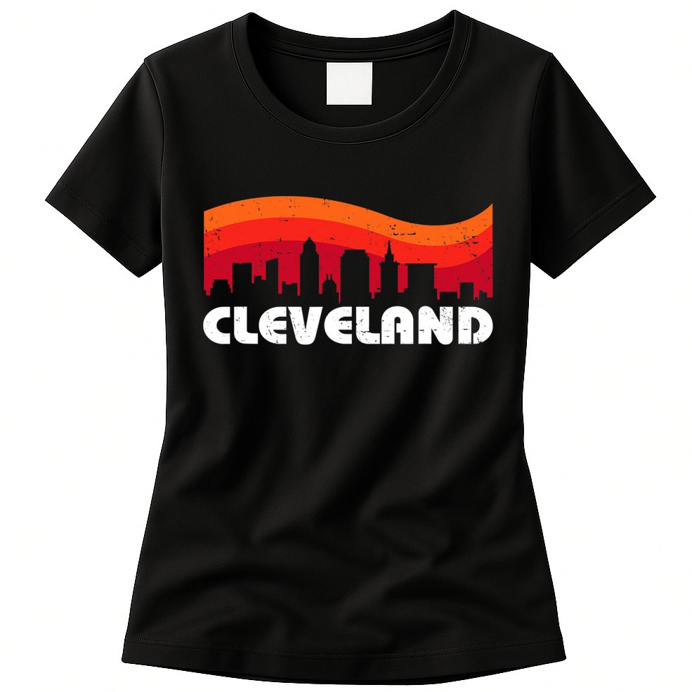Retro Cleveland Ohio City Skyline vintage CLE souvenir Womens T-Shirt