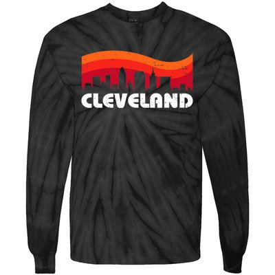 Retro Cleveland Ohio City Skyline Vintage CLE Souvenir Tie-Dye Long Sleeve Shirt