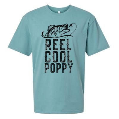 Reel Cool Poppy Fishing Fisherman Funny Retro Sueded Cloud Jersey T-Shirt