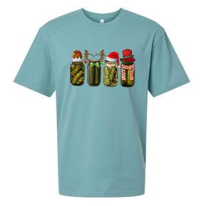 Retro Canned Pickles Christmas Santa Hat Reindeer Pickle Jar Sueded Cloud Jersey T-Shirt