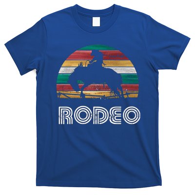 Rainbow Cow Rodeo Bucking Bronco Horse Retro Style Gift T-Shirt