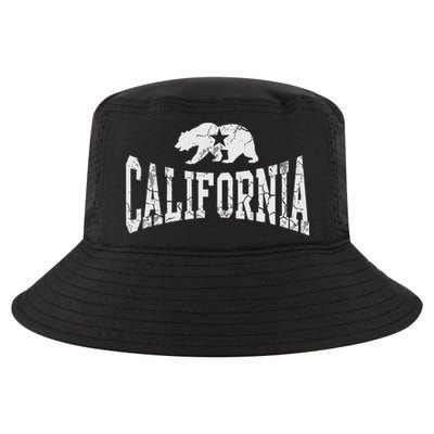 Retro California State Flag Bear Vintage Distressed Graphic Cool Comfort Performance Bucket Hat
