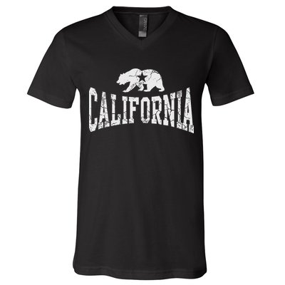 Retro California State Flag Bear Vintage Distressed Graphic V-Neck T-Shirt